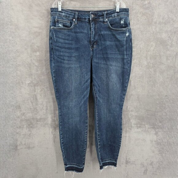 Judy Blue Skinny Fit Jeans 20W Medium Wash Distressed Raw Hem High Rise Stretchy - Picture 1 of 13